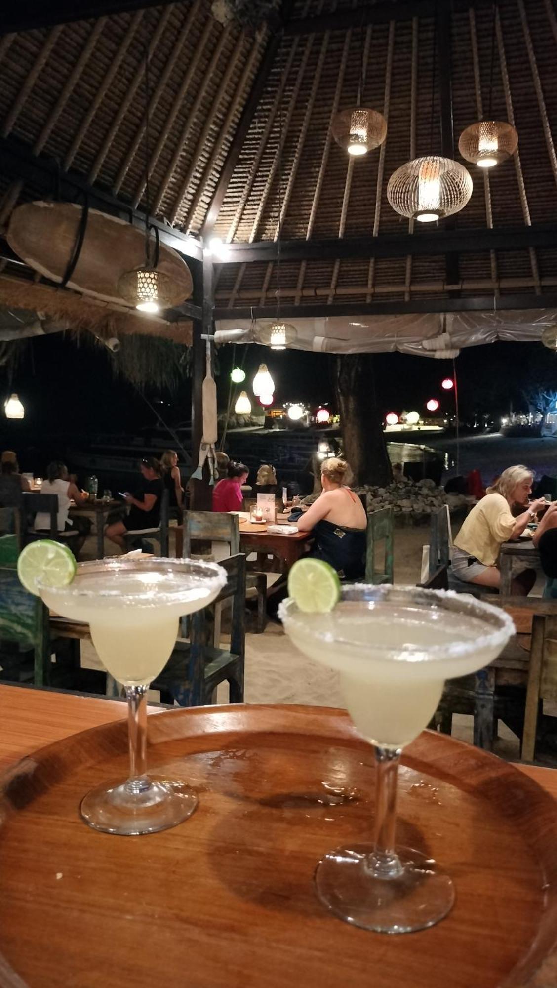 Molamola House Hotel นูซาเลมโบงัน ภายนอก รูปภาพ